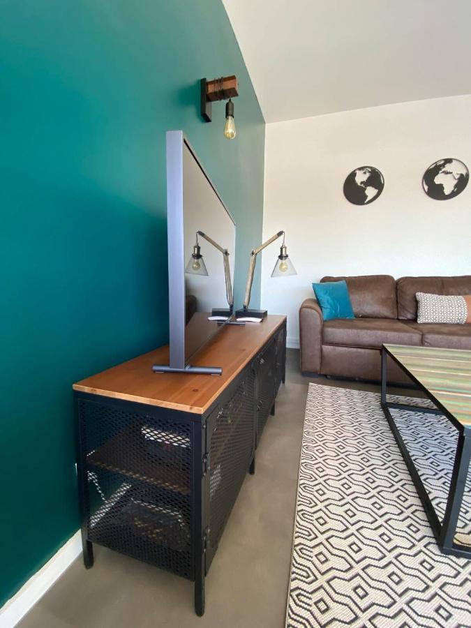 T2 Completely Renovated In A Quiet Area Close To City Center Tours Exterior photo